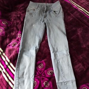 Women’s jeans